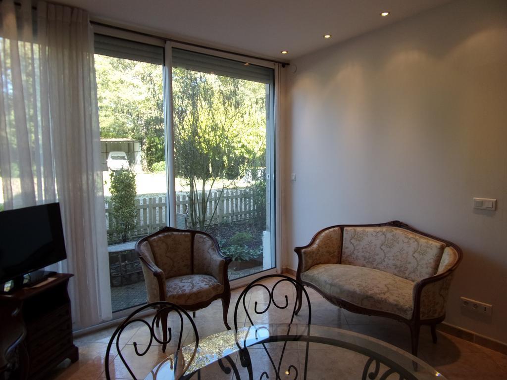 Top' Appart Hotel Pont Sainte Maxence Ruang foto