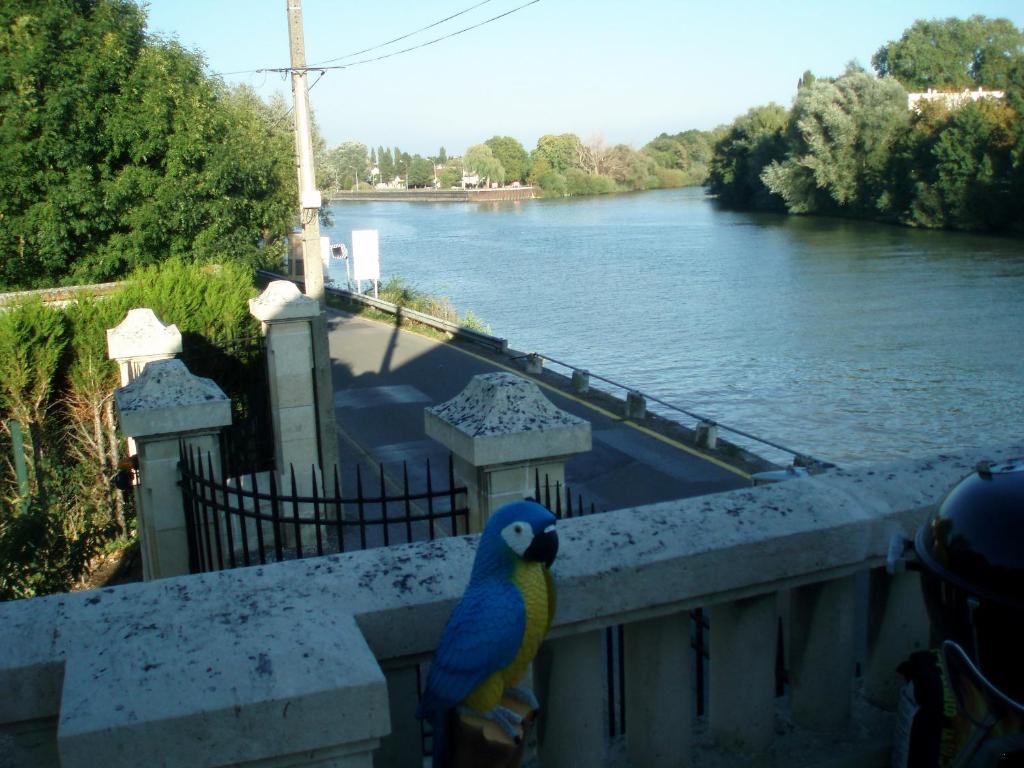 Top' Appart Hotel Pont Sainte Maxence Bagian luar foto