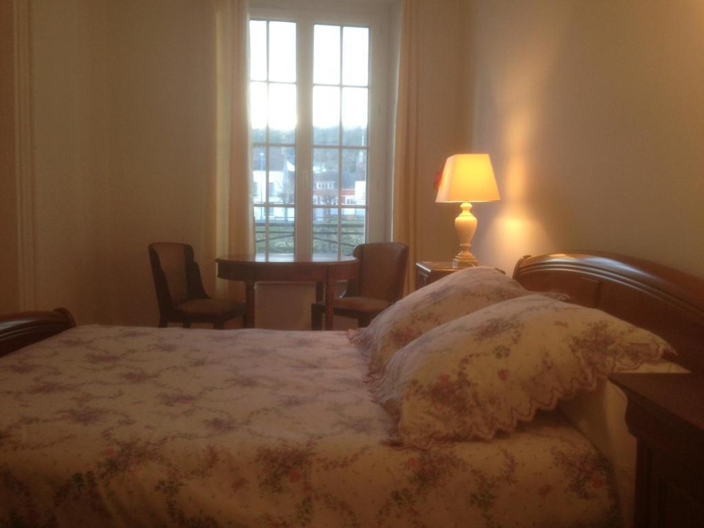 Top' Appart Hotel Pont Sainte Maxence Ruang foto